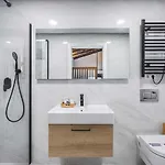 Apartamentos Caceres Central Suites *