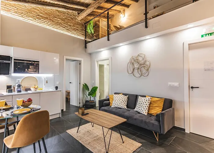 Apartamentos Caceres Central Suites דירה