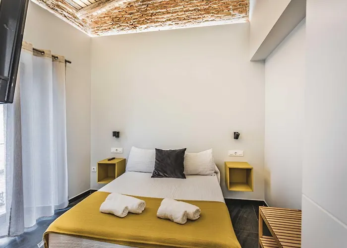 Apartamentos Caceres Central Suites