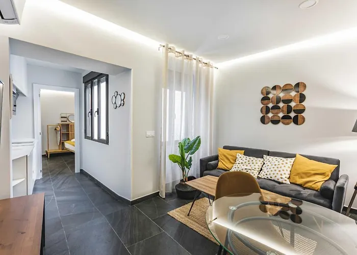 דירה Apartamentos Caceres Central Suites *