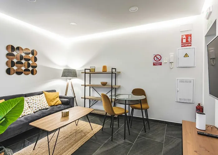 Apartamentos Caceres Central Suites