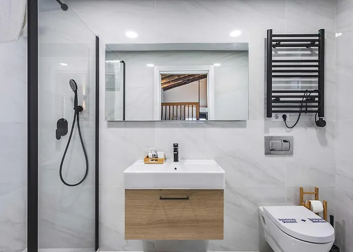 Apartamentos Caceres Central Suites *